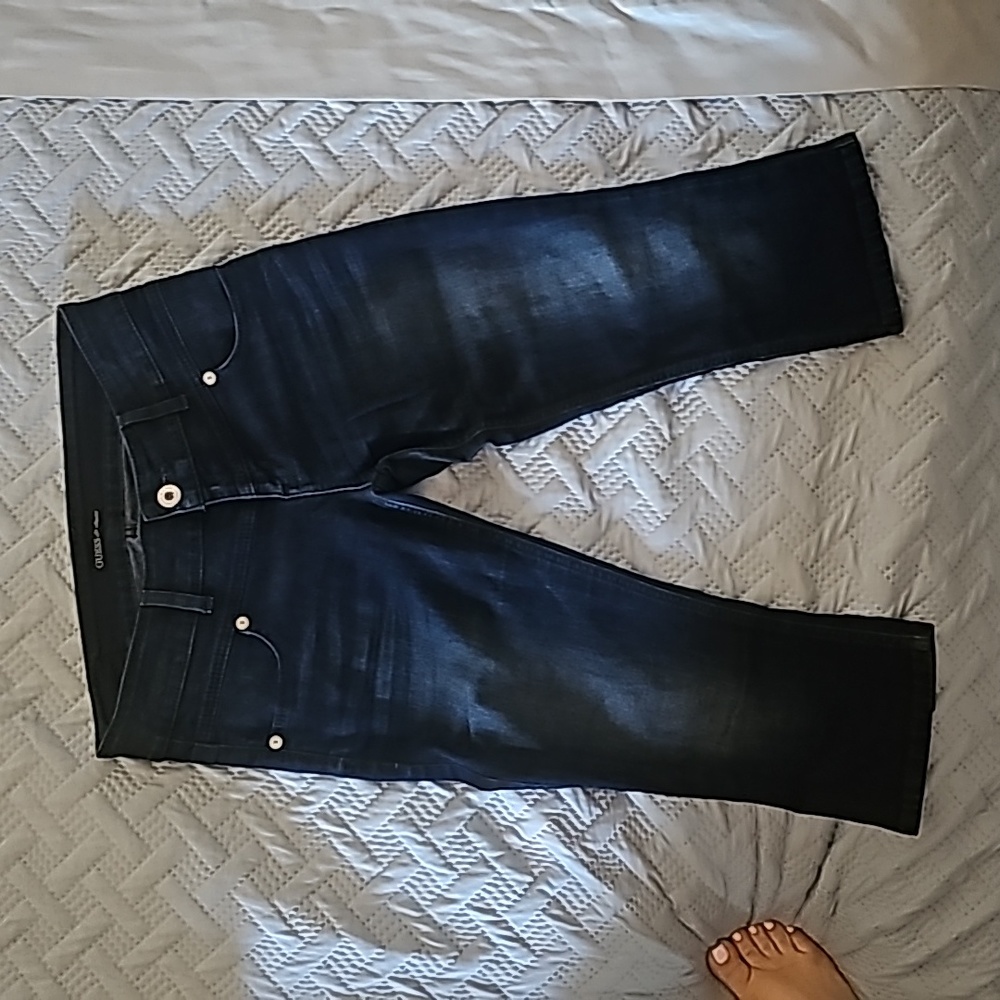 Y2k Guess jeans pedal pushers 29